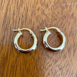 Italy 14k Gold Earrings